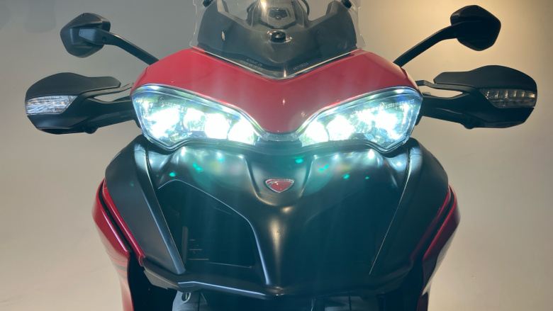 Ducati Multistrada V2 S Red (21MY)